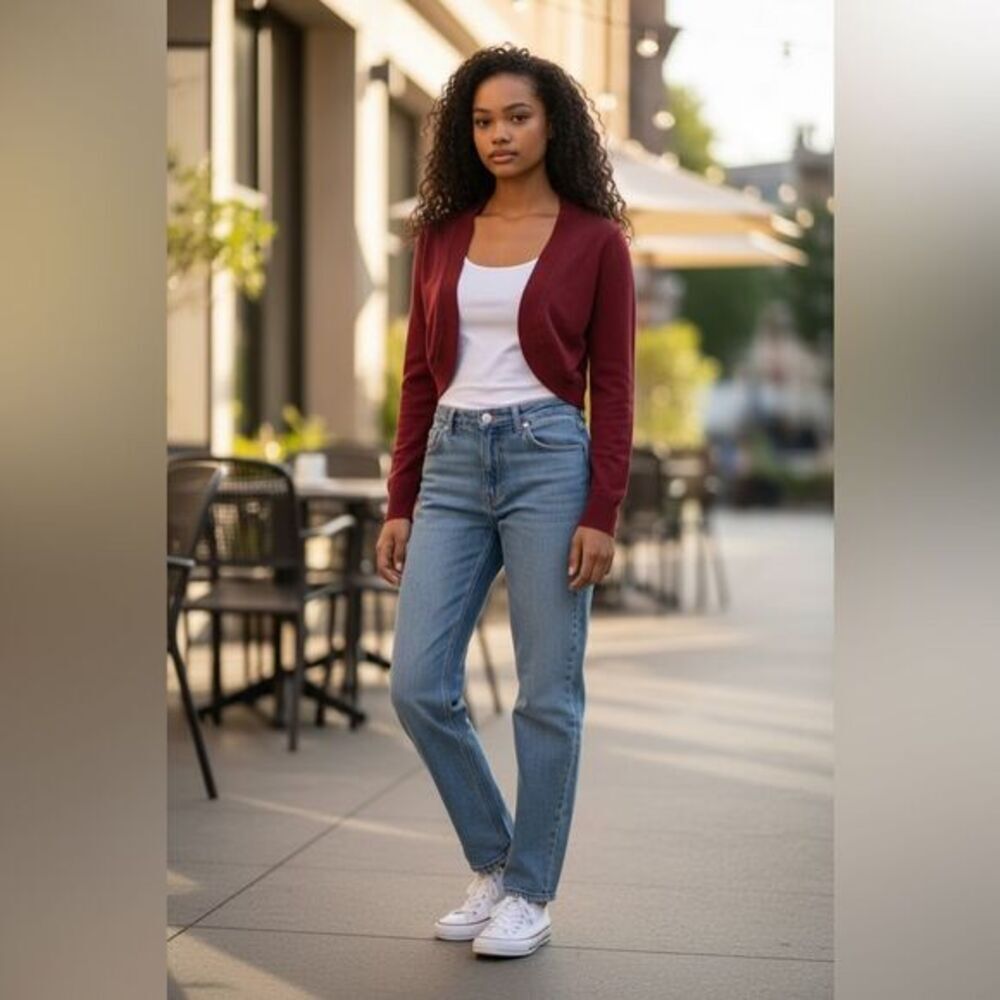 EUC Focus By Shani Women’s Maroon Cropped Long Sleeve Sweater Cardigan - Size S